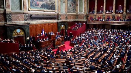 Politique : Macron devant le Congrès