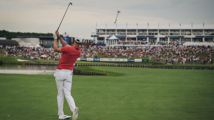 Le golfeur britannique Chris Wood lors de l'HNA Open de France, sur le Golf national de Guyancourt, le 1er juillet 2018. (LUCAS BARIOULET / AFP)