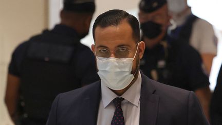 Alexandre Benalla, le 13 septembre 2021 à Paris. (THOMAS COEX / AFP)