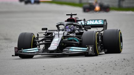 Lewis Hamilton lors du Grand Prix de Russie dimanche 26 septembre 2021. (ALEXANDER NEMENOV / AFP)