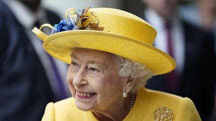 La reine Elizabeth II, le 17 mai 2022 à Londres (Royaume-Uni). (ANDREW MATTHEWS / AFP)