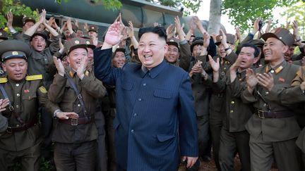 Le leader de la Corée du Nord,&nbsp;Kim Jong-un, le 22 mai 2017. (STR / KCNA VIA KNS/ AFP)