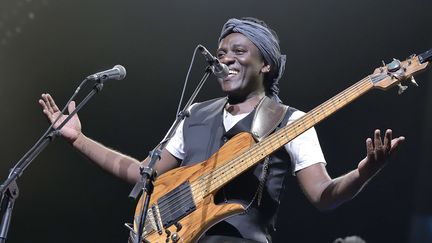 La chanteur et bassiste camerounais Richard Bona en septembre 2017 à Jazz à la Villette.
 (SADAKA EDMOND/SIPA)