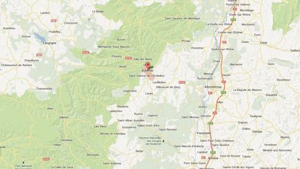 le cambrioleur a &eacute;t&eacute; arr&ecirc;t&eacute; en flagrant d&eacute;lit en novembre 2012 &agrave; Aubenas (Ard&egrave;che) par la brigade de nuit du commissariat. (( GOOGLE MAPS / FRANCETV INFO ))