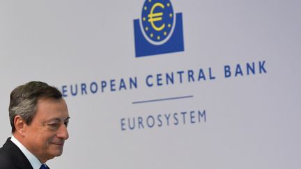 Conférence de presse de Mario Draghi, le président de la BCE , le 27 avril 2017 (ARNE DEDERT / DPA)