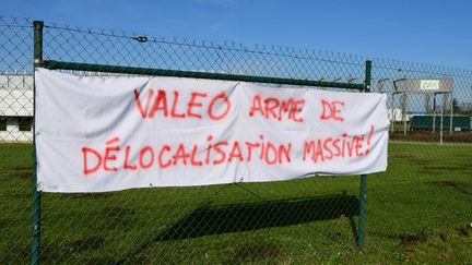 France, Saint Quentin Fallavier, 2024/11/26. Manifestation entreprise Valeo. Photographie de Romain Doucelin / Hans Lucas. (ROMAIN DOUCELIN / HANS LUCAS)