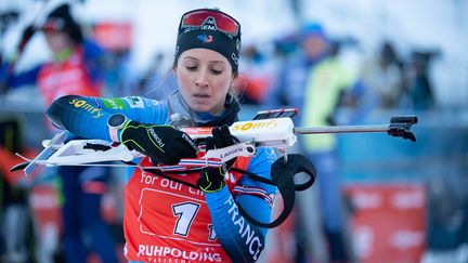 La Française Anais Chevalier-Bouchet lors du relais de Ruhpolding (Allemagne), le 14 janvier 2022.&nbsp; (SVEN HOPPE / DPA)