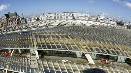 Vue extérieure de la Canopée des Halles à Paris, le 5 avril 2016, le jour de son inauguration. (PHILIPPE WOJAZER / REUTERS)