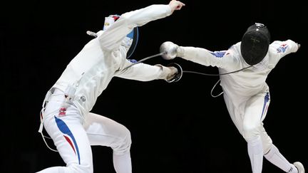 Gauthier Grumier face à Ulrich Robeiri (? GRIGORY DUKOR / REUTERS / X00093)