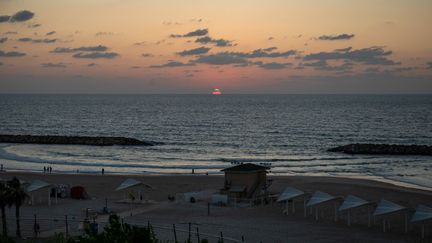 Une vue de la mer depuis Herzliya, au nord de Tel-Aviv, le 12 octobre 2023. (YAHEL GAZIT / MIDDLE EAST IMAGES)