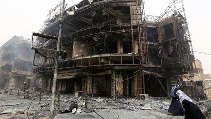 Plus de 200 personnes ont trouvé la mort à Bagdad (Irak) dans un attentat revendiqué par Daech. (SABAH ARAR / AFP)