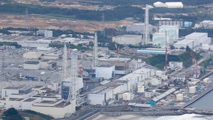 Photo aérienne d'une partie du site de la centrale nucléaire accidentée de Fukushima (Japon), le 27 juillet 2017. (KOTA KAWASAKI / YOMIURI / AFP)