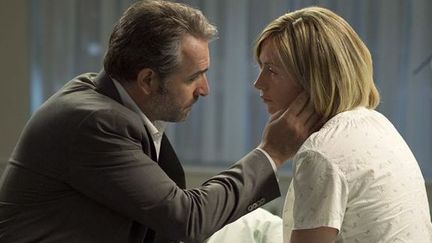 Jean Dujardin et Cécile de France dans "Möbius" de Eric Rochant
 (Fabrizio Maltese - Recifilms - Axel Films - Les Productions du Trésor - Europacorp - France 3 Cinéma - Samsa Film - Artemis Productions )