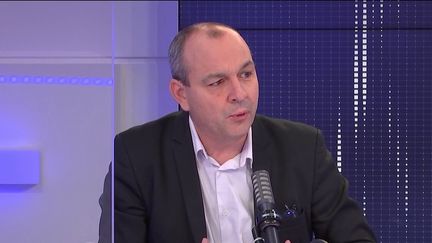 Laurent Berger, secrétaire général de la CFDT, était l'invité du 8h30 franceinfo le 30 juin 2021. (FRANCEINFO / RADIOFRANCE)