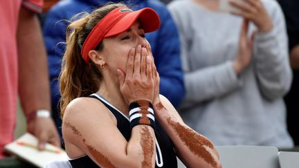 Alizé Cornet le 26 mai 2016 au tournoi de Roland-Garros, à Paris, lors de son match face à Tatjana Maria. (PHILIPPE LOPEZ / AFP)