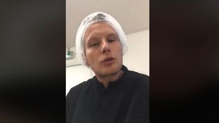 Capture d'écran d'une vidéo de Bruce Duvic diffusée sur Facebook, le 29 novembre 2018. (FACEBOOK / FRANCEINFO)