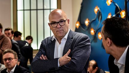 Bruno Bonnell, candidat La République en marche dans la 6e circonscription du Rhône, lors d'une conférence de presse, le 16 mai 2017 à Lyon. (JEFF PACHOUD / AFP)