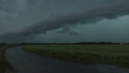 Intempéries : les orages vont continuer à traverser la France