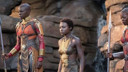 Danai Gurira, Florence Kasumba et Lupita Nyong'o dans "Black Panther"
 (Marvel Studios 2018)