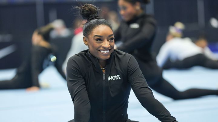 Simone Biles à l'échauffement lors de l'US Classic, à Hartford (Connecticut), le 18 mai 2024. (KYLE OKITA / CSM / SHUTTERSTOCK / SIPA)