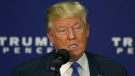 Le candidat des Républicains Donald Trump, le 6 octobre 2016, à&nbsp;Sandown (New Hampshire). (MARY SCHWALM / AFP)