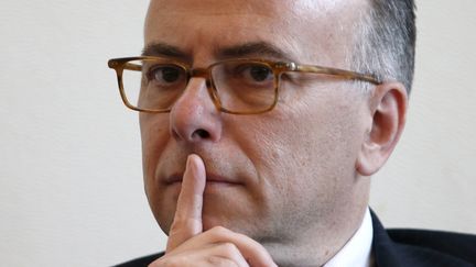 Le ministre d&eacute;l&eacute;gu&eacute; au Budget, Bernard Cazeneuve, le 27 mars 2013 &agrave; Paris. (CHARLES PLATIAU / REUTERS)