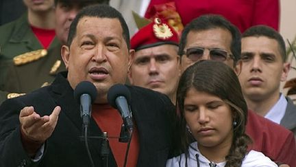 Le président Chavez et sa fille Rosa Ines à Caracas, le 24/02/2012. (AFP PHOTO/JUAN BARRETO )