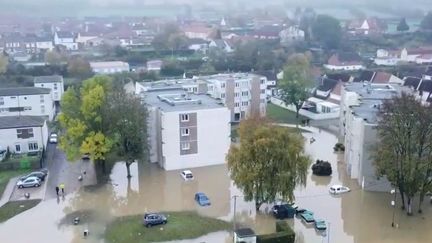 Inondations dans le Pas-de-Calais : malgré la décrue, certaines villes sont toujours sous les eaux (franceinfo)