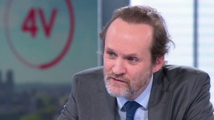 Culture : "Nous sommes le secteur le plus éprouvé", estime Jean-Marc Dumontet