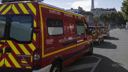 Des véhicules des sapeurs-pompiers de Paris, le 10 juillet 2016.&nbsp; (GEOFFROY VAN DER HASSELT / AFP)