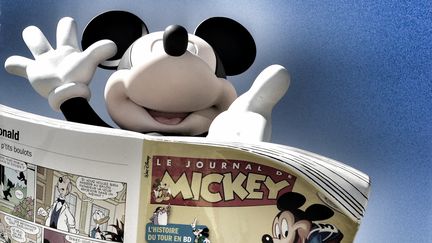 "Le Journal de Mickey" consacr&eacute; &agrave; la 100e &eacute;dition du Tour de France, le 30 juin 2013.&nbsp; (JOEL SAGET / AFP)