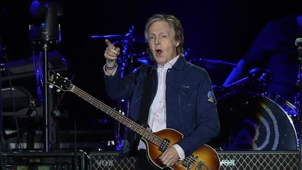 Paul Mac Cartney en concert à Santiago du Chili, en mars 2019. (ALBERTO VALD?S / EFE)