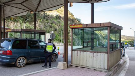 La frontière entre la France et l'Espagne a rouvert. (IDHIR BAHA / HANS LUCAS / AFP)