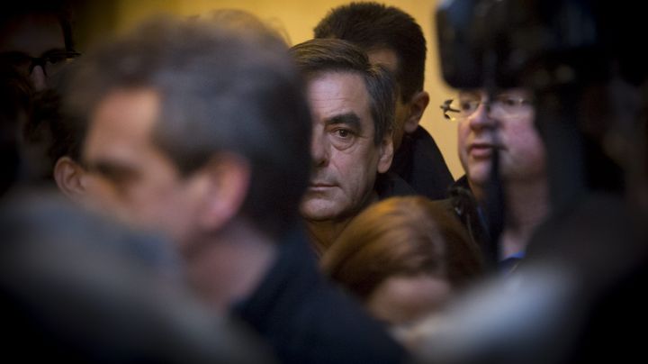 L'ancien Premier ministre Fran&ccedil;ois Fillon, lors du vote pour la pr&eacute;sidence de l'UMP, le 18 novembre 2012 &agrave; Paris. (XAVIER DE TORRES / MAXPPP)