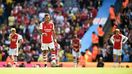 Arsenal est complètement dépassé face à Manchester City. (OLI SCARFF / AFP)