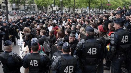 Manifestation des intermittents le 4 avril 2014 devant le Palais de Chaillot
 (JACQUES DEMARTHON / AFP)