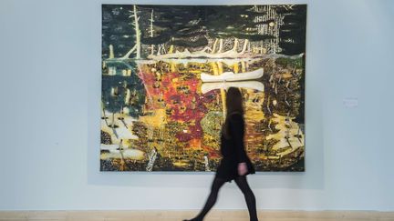 Autre succ&egrave;s, celui de l'Ecossais Peter Doig, dont le nouveau record mondial pour "Swamped" (1990) s'est &eacute;tabli &agrave; 25,92 millions de dollars. Cady Noland, Diane Arbus, ont &eacute;galement battu de nouveaux records mondiaux, ainsi que Jean-Michel Basquiat et Robert Delaunay, ces derniers pour des oeuvres sur papier, et Magritte pour une gouache sur papier. (GUY BELL / REX / SIPA)