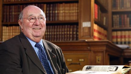 L'ancien d&eacute;put&eacute; et s&eacute;nateur Lucien Neuwirth, le 6 d&eacute;cembre 2007 &agrave; Paris. (PATRICK HERTZOG / AFP)