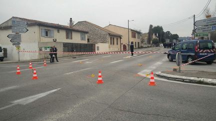 &nbsp; (Une arme de gros calibre a visé la voiture de la victime à Bouc-Bel-Air (Bouches-du-Rhône) © Radiofrance / Lorrain Sénéchal)