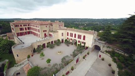 Le château de La Verdière dans le Var (CAPTURE D'ÉCRAN FRANCE 3)