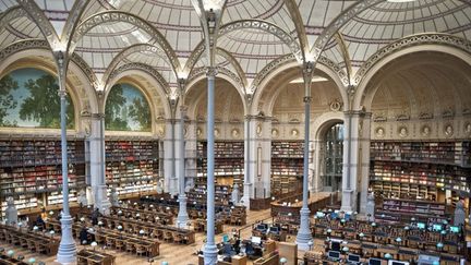 Fenêtre sur la bibliothèque Richelieu-Louvois