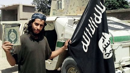 &nbsp; (Abdelhammid Abaaoud. Photo non datée issue d'une publication de propagande de Daech. © AP/SIPA)