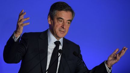 François Fillon, à Paris le 13 mars 2017 (CHRISTOPHE ARCHAMBAULT / AFP)