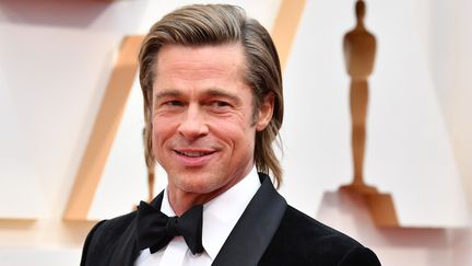 L'acteur américain Brad Pitt, le 9 février 2020 à son arrivée à la cérémonie des Oscars d'Hollywood (Californie, Etats-Unis). (AMY SUSSMAN / GETTY IMAGES NORTH AMERICA)