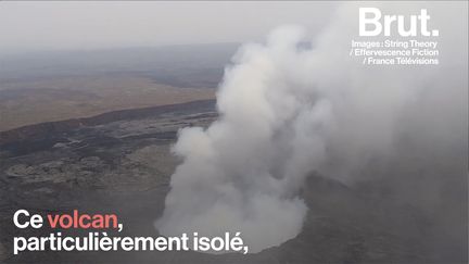 Erta Ale est situé loin de toute civilisation au milieu d'un paysage lunaire d'Éthiopie. Il est considéré comme l'un des volcans les plus inaccessibles au monde. (BRUT)