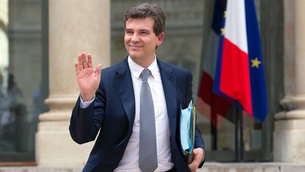 Le ministre du Redressement productif, Arnaud Montebourg, le 1er ao&ucirc;t 2012 &agrave; l'Elys&eacute;e. (BERTRAND LANGLOIS / AFP)