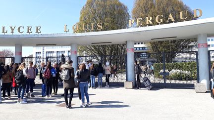 L'entrée du lycée Louis Pergaud à Besançon (Doubs). 28 mars 2019. (ANNE FAUVARQUE / FRANCE-BLEU BESANÇON)