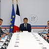 Emmanuel Macron préside un Conseil de défense sur la situation en Nouvelle-Calédonie, avec le gouvernement, à l'Elysée, le 16 mai 2024. (LUDOVIC MARIN / AFP)