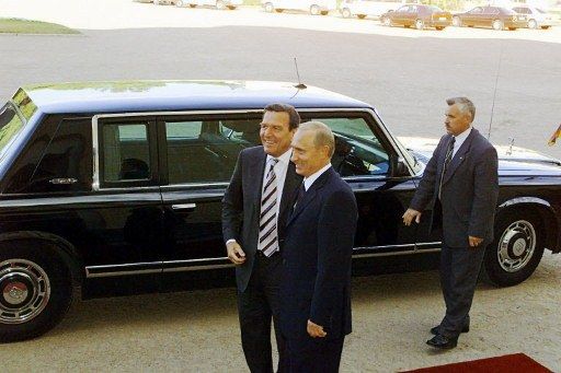 Gerhard Schröder, alors chancelier allemand, et Vladimir Poutine, président de Russie (Panov Alexey / RIA NOVOSTI)