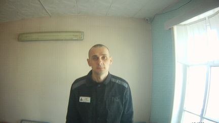 Le cinéaste ukrainien, Oleg Sentsov, purge une peine de vingt ans de prison, en Russie. (HO / AFP)